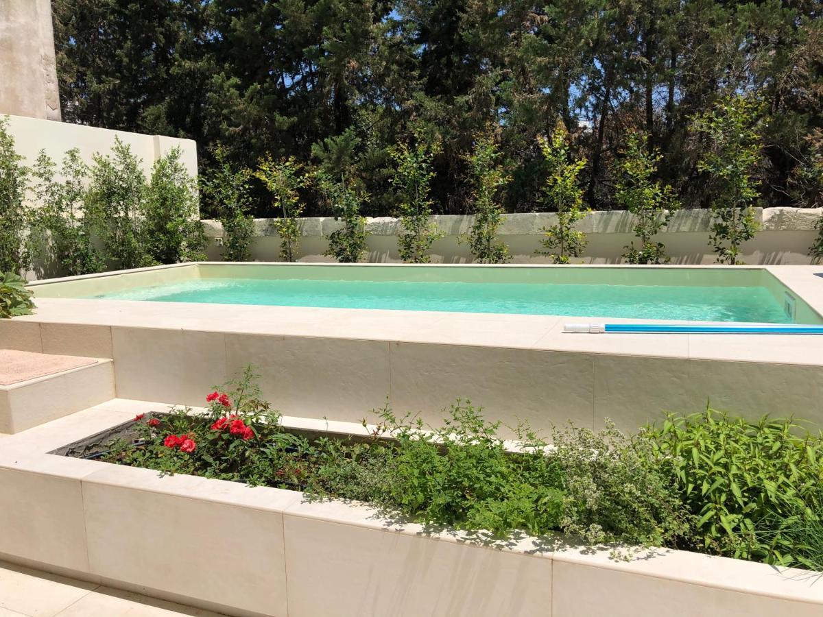 Carlo V - Con Piscina E Giardino Privati Apartment Lecce Exterior photo
