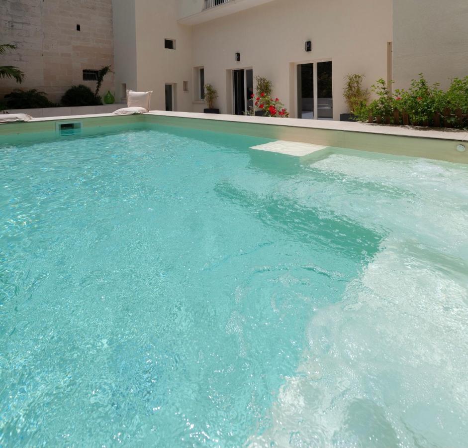 Carlo V - Con Piscina E Giardino Privati Apartment Lecce Exterior photo